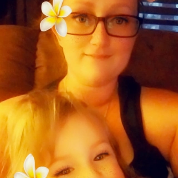 Meet your Posher, Samantha - Picture 1 of 1